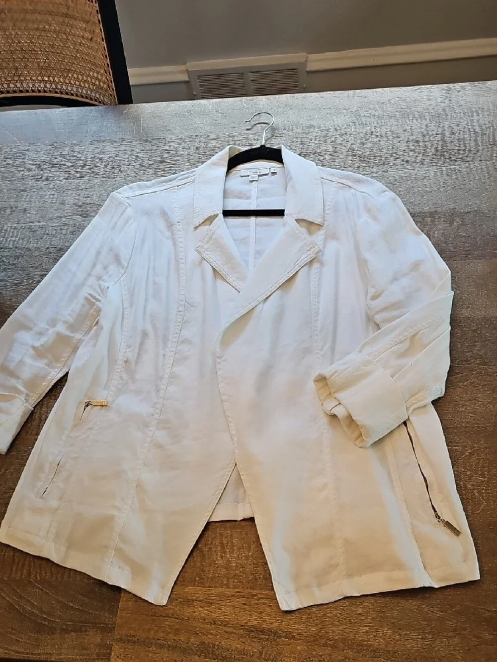 Chico's White Lightweight Women's Blazer Jacket-Linen And Rayon
